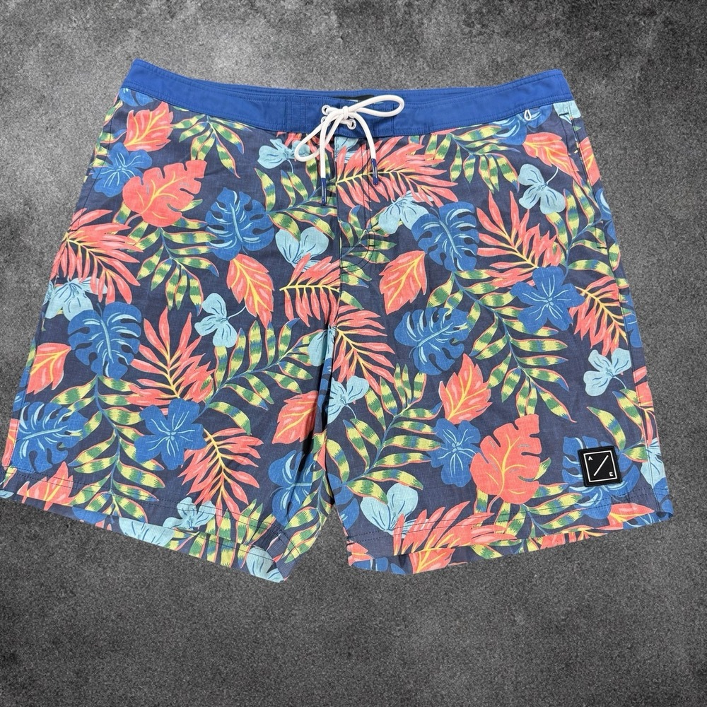 American Eagle Board Shorts XXL Blue Hawaiian Floral Tropical Swim NWT